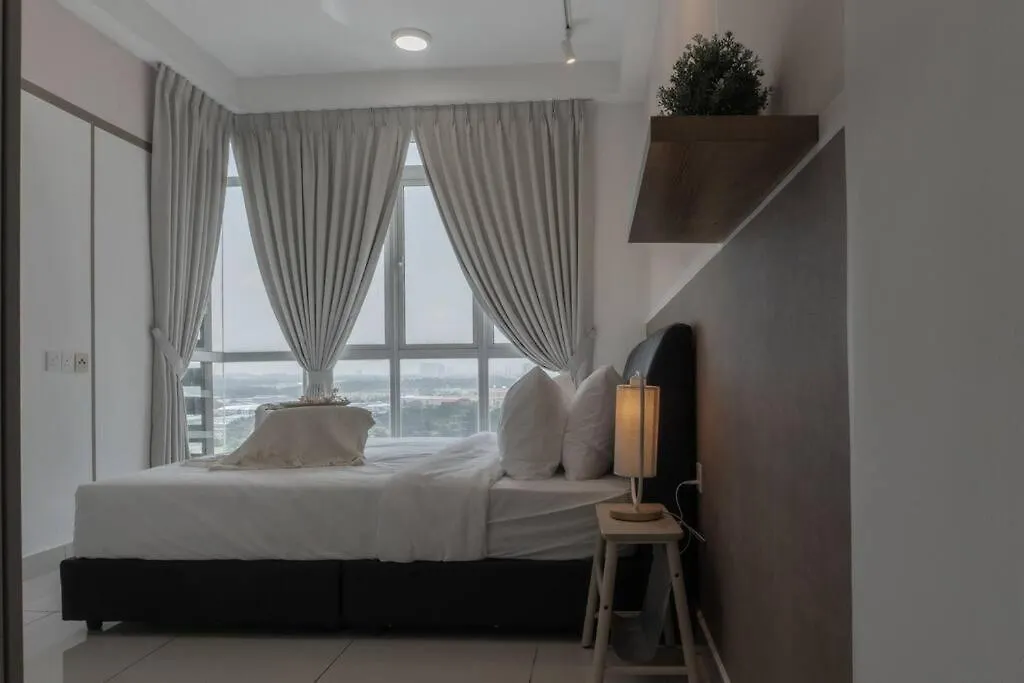 Ksl A 3R3B 1-5Pax #Daya#Austin#Ikea#Aeon Apartment Johor Bahru